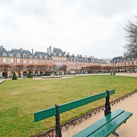 Pavillon Marais Pensión París